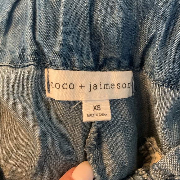 Shorts - Picture 3 of 3